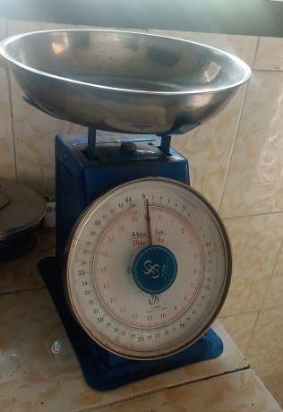 BALANCE DE CUISINE 30 KG