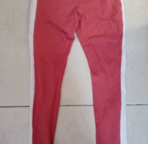 Jolis pantalons pour vos enfants